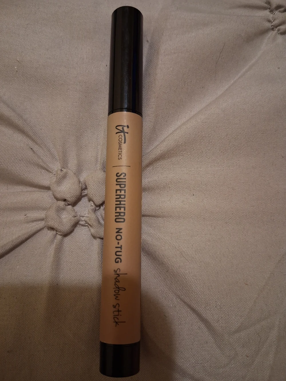 it cosmetics Superhero No-Tug Shadow Stick - Beige Neutral